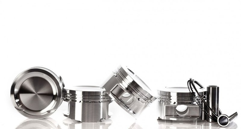 1.8L TSI pistons forgés &amp; bielle en acier Set JE Pistons &amp BAR-TEK